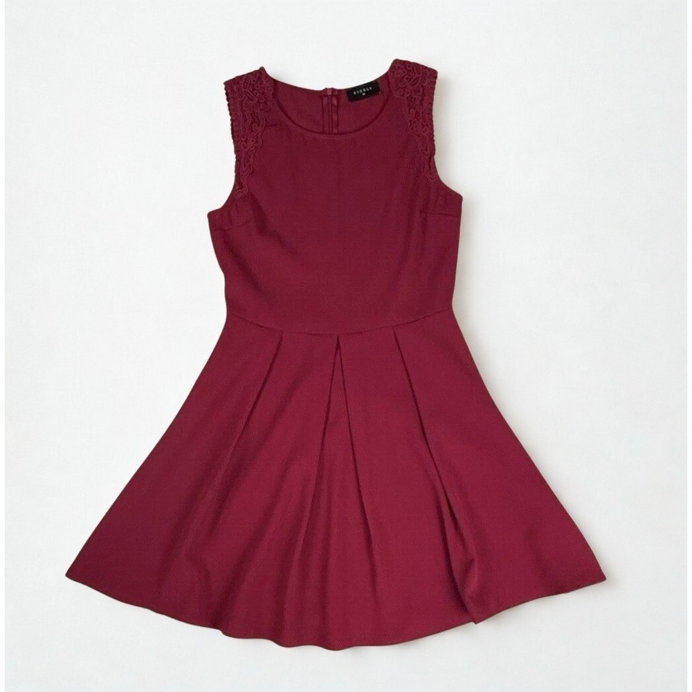 Everly Mini‎ Dress Womens Small Fuschia Pink Lace Sleeveless